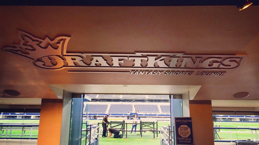DraftKingsFantasySportsLounge1