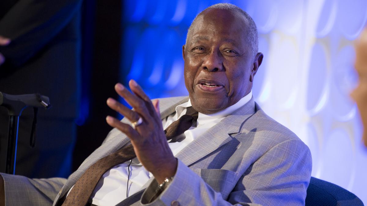 Hank Aaron, legend with Milwaukee, Atlanta Braves, dies at 86