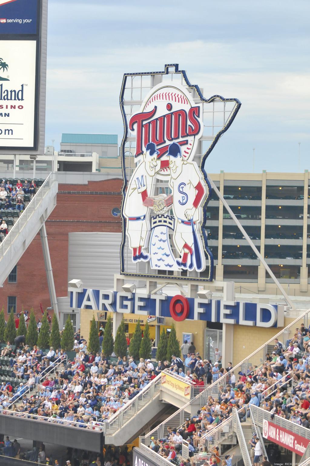 Minnesota Twins Increase Fan Capacity At Target Field