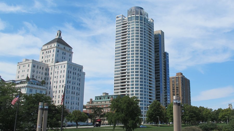 Cudahy Tower Apartments in downtown Milwaukee sold by Michael Cudahy