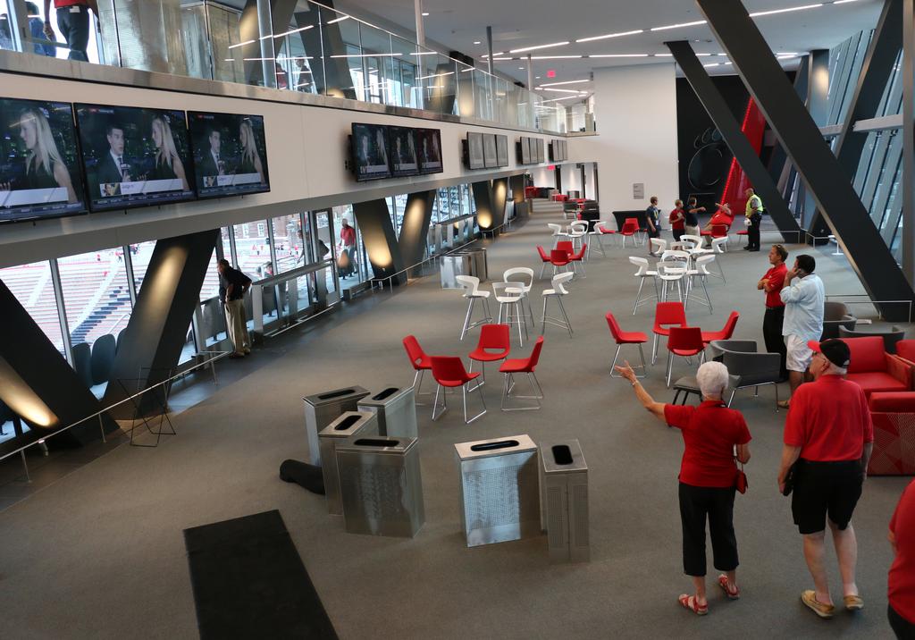 Nippert Stadium's $86 million renovation to be complete by Aug. 2015,  University of Cincinnati