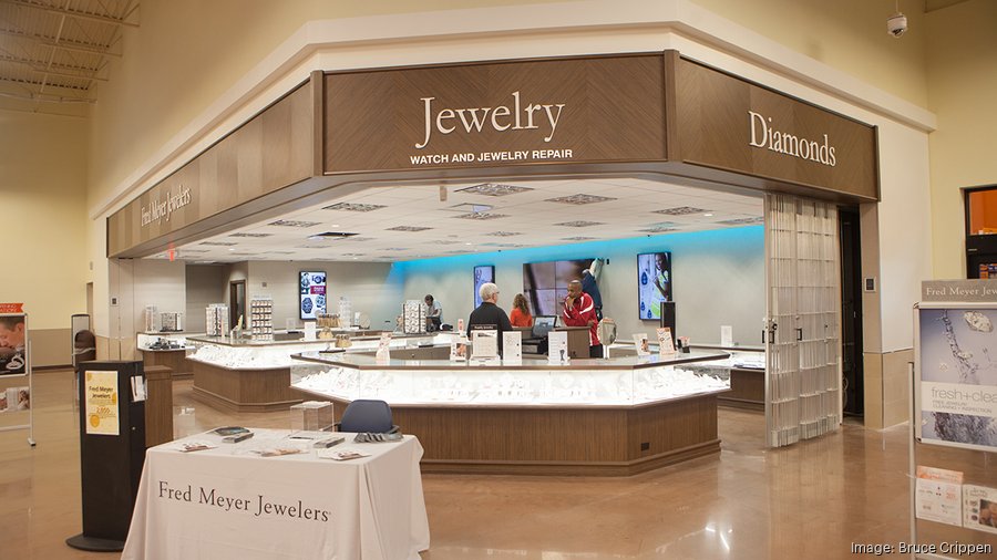 Fred Meyer Jewelers, Jewelry