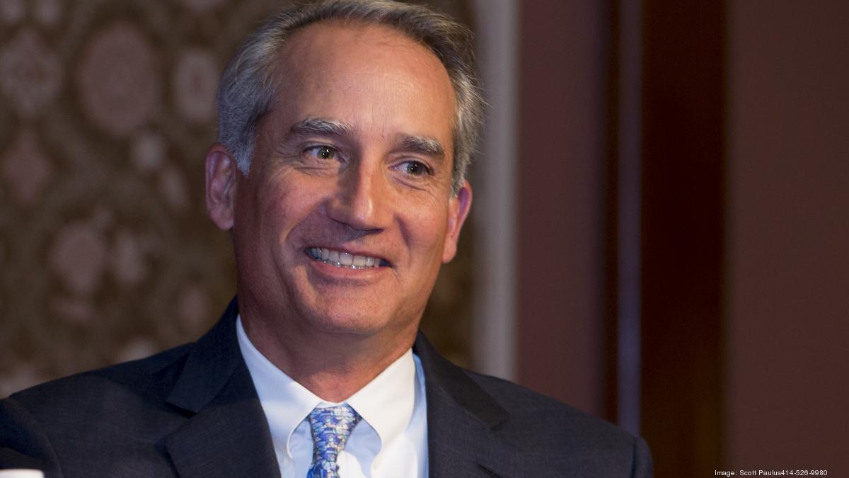 Quad/Graphics chairman Joel Quadracci to be inducted into 40 Under 40