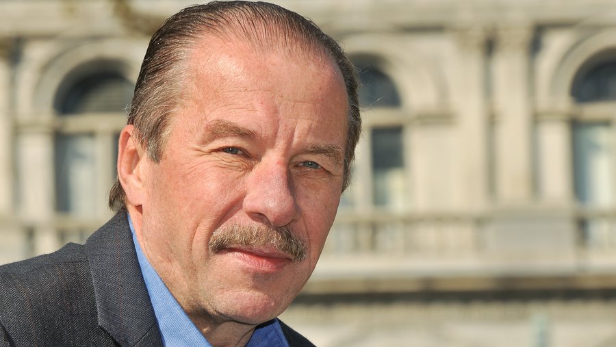 Albany Molecular Research cofounder fears acquisition by Carlyle Group