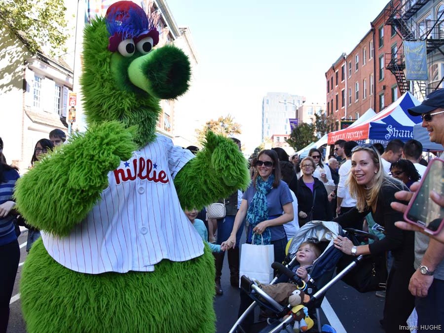 Phillies welcome back original Phanatic 'with open arms' after settlement  is reached 