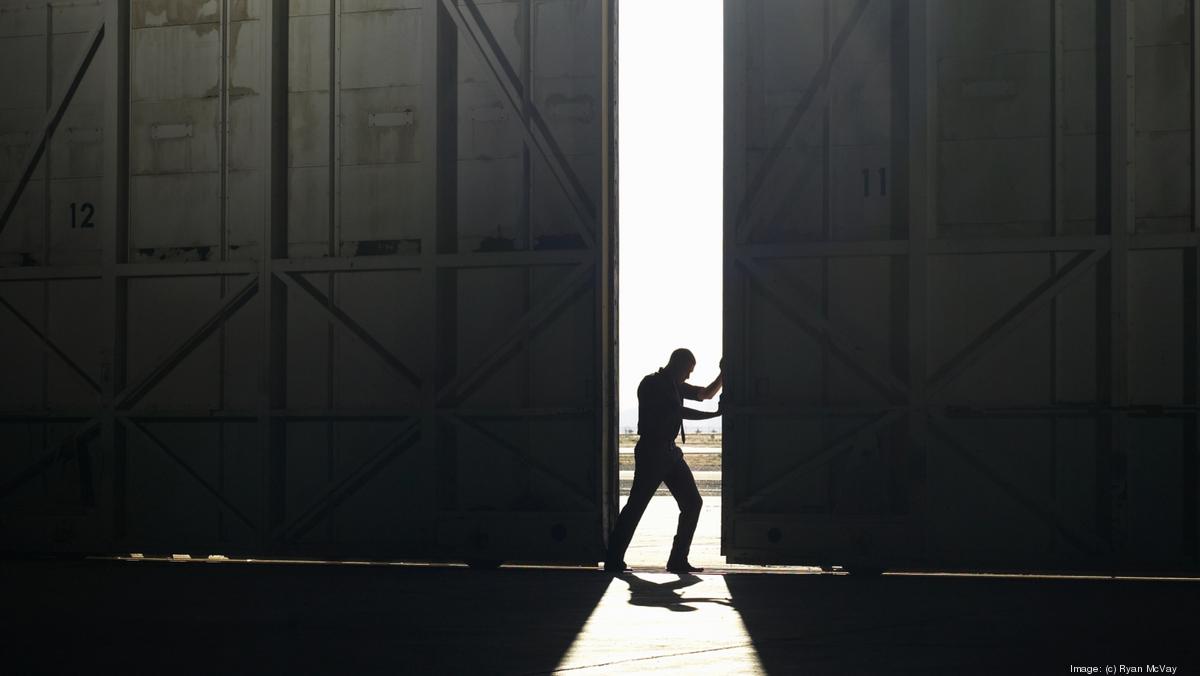 American Furniture Warehouse Co. to build distribution center, showroom