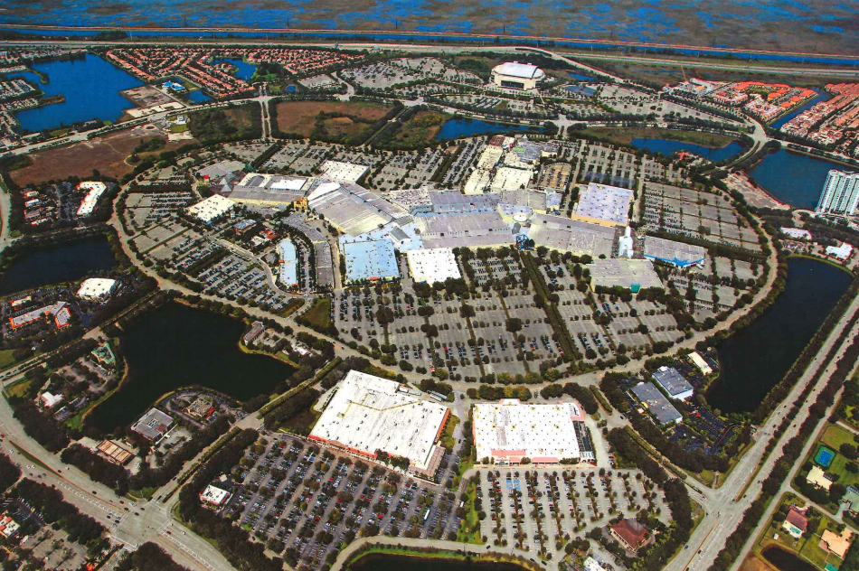 Sawgrass Mills Mall editorial stock image. Image of business - 50357419