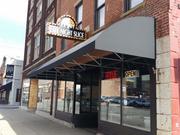 mikeys-late-night-slice-exterior-dje*180xx3984-2988-664-0.jpg