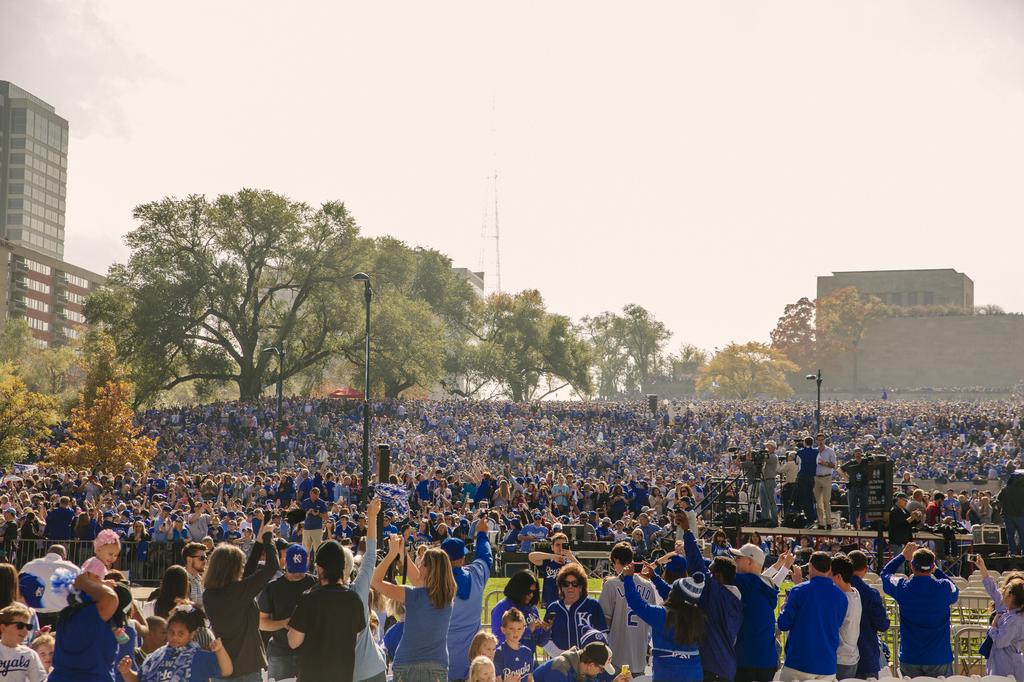 2015 Kansas City Royals World Series Victory Rally Print 