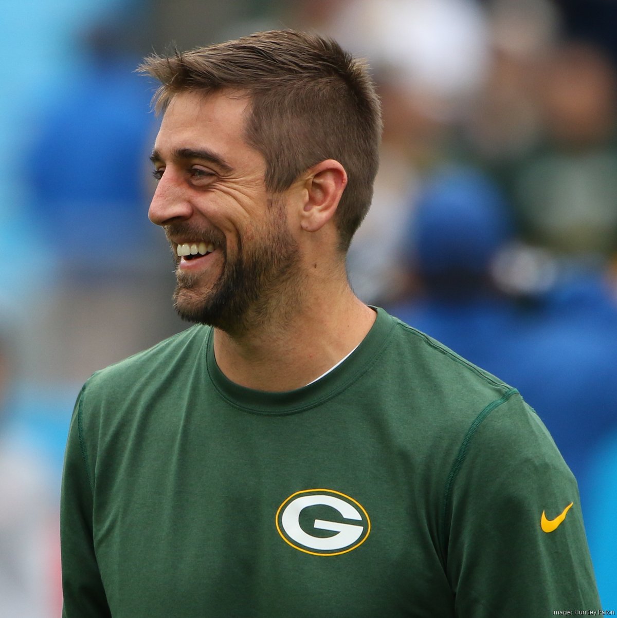 Aaron Rodgers makes hefty donation to Cal Football