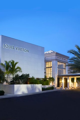 Aventura Mall Upscale Shopping Destination near Hollywood, FL