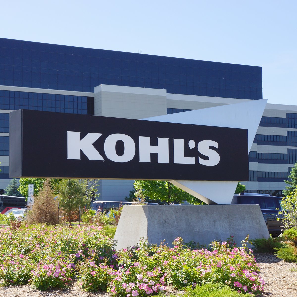 Kohl's joins retailers blaming 'shrink' for decreased profit margins -  Milwaukee Business Journal, kohl's dropoff 