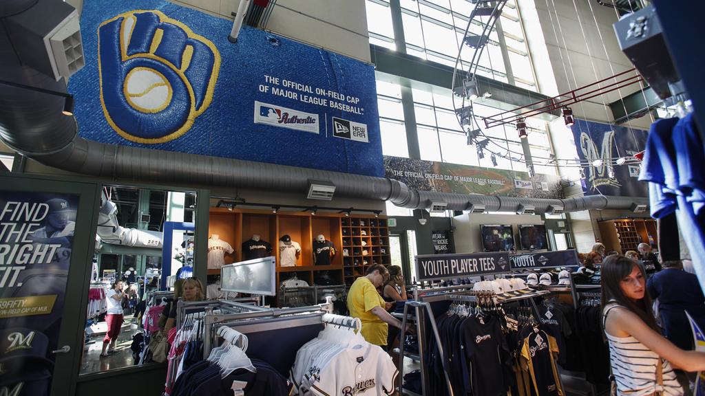 brewers team store miller park