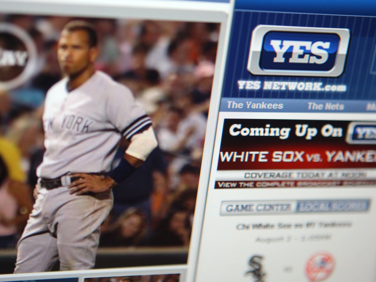 Ads Are Coming To New York Yankees Uniforms