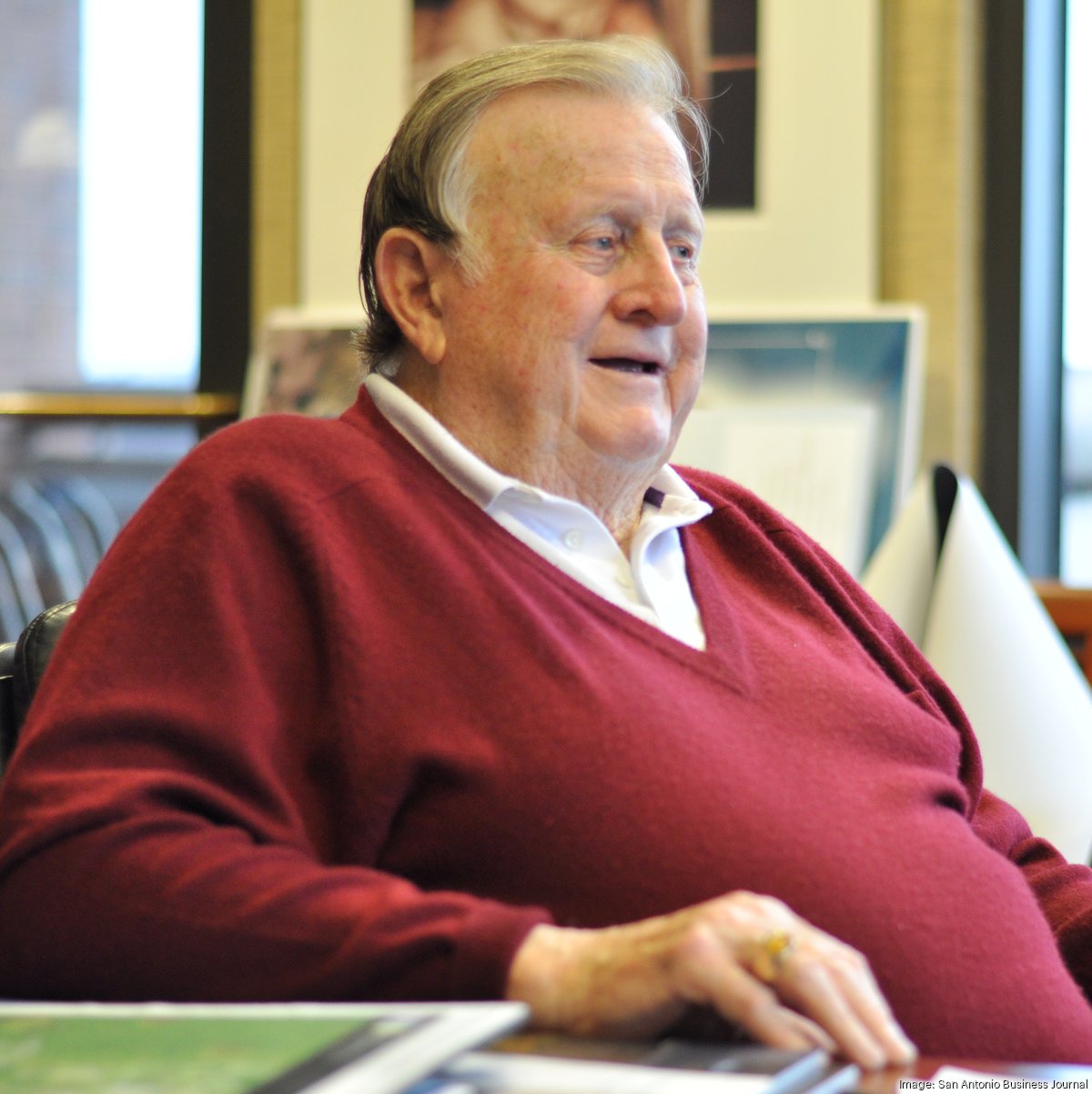 Former Vikings owner 'Red' McCombs dies at 95 - InForum