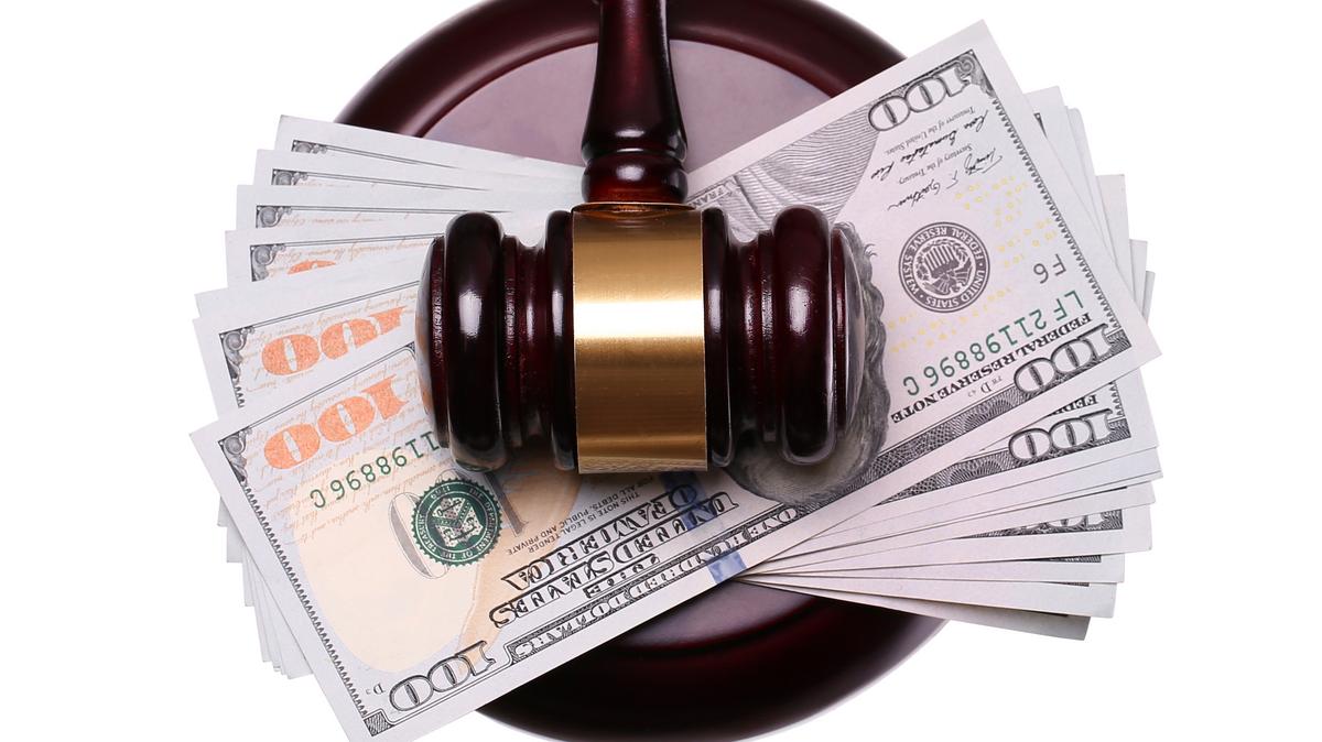 Investor that wanted to buy Lattice Semiconductor charged with insider