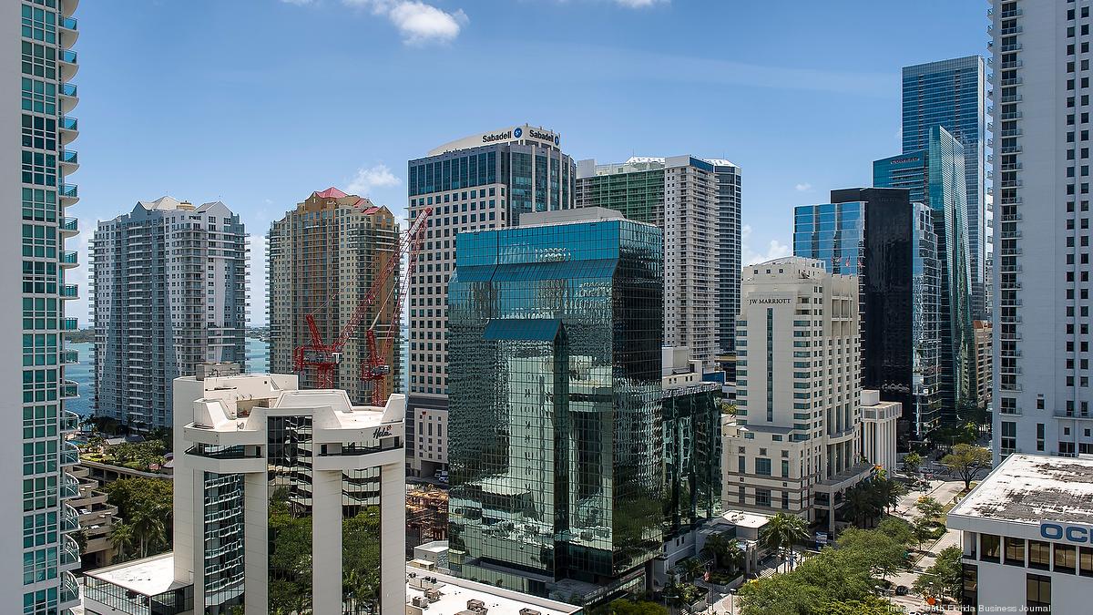 Blackstone Group Sells 1221 Brickell Office In Miami To Rockpoint Group And Lasalle Investment Management South Florida Business Journal