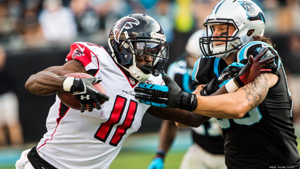 Carolina Panthers vs. Atlanta Falcons - NFL - Charlotte, NC - 2015