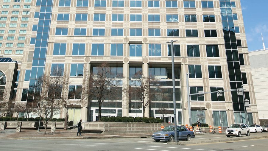 Federated Investors Inc. extends lease for downtown headquarters ...