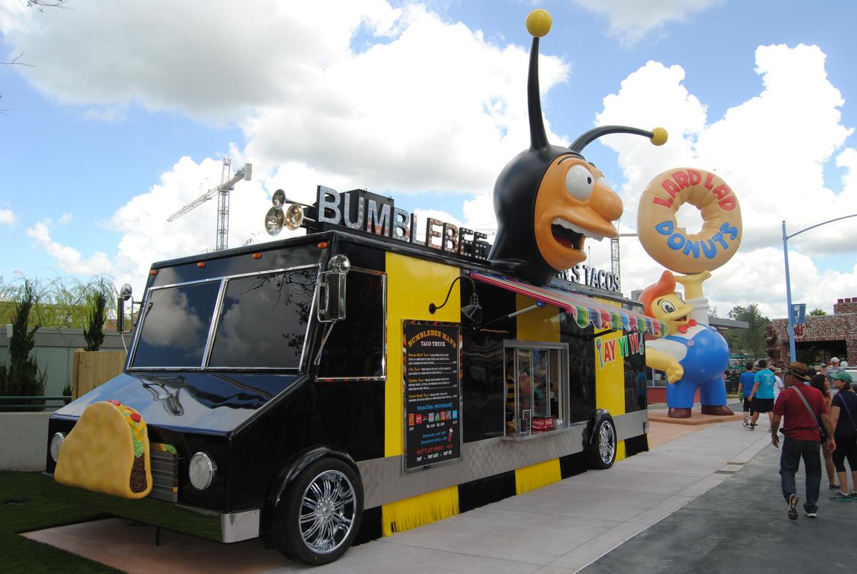 Universal Orlando Resort's Springfield opens, Duff fans rejoice ...