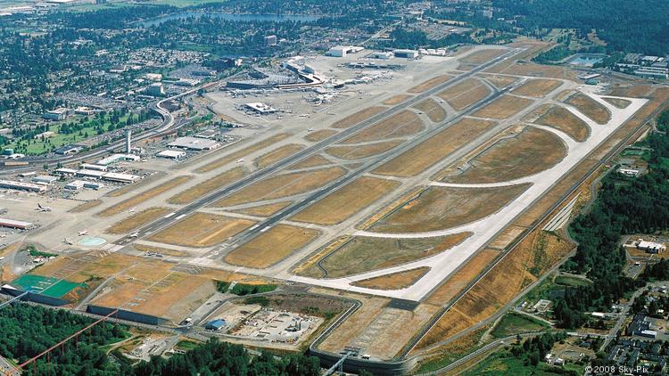 Alaska Airlines pilot mistakes taxiway for runway at Sea-Tac during ...