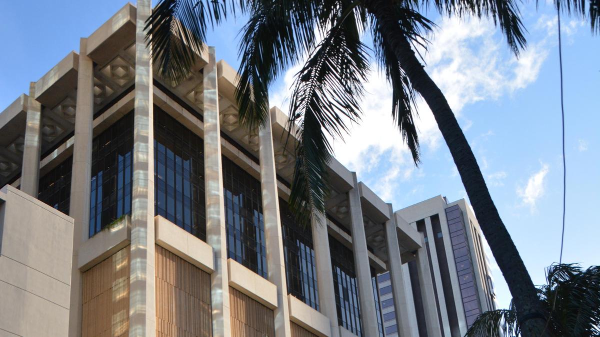 Hawaiian recognized for increasing broadband access in Hawaii