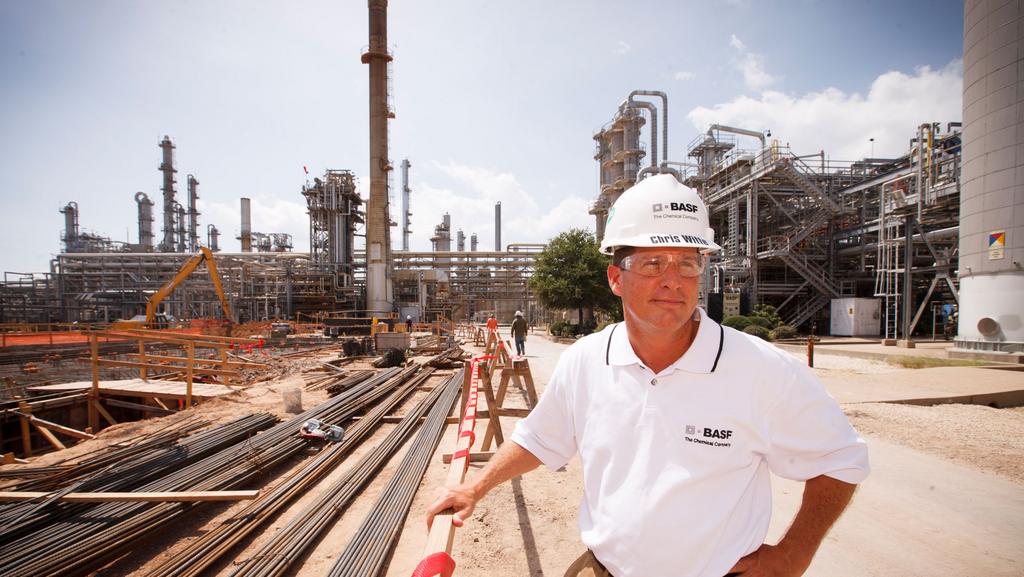 Basf Plans Worldwide Restructuring Including Job Cuts Houston