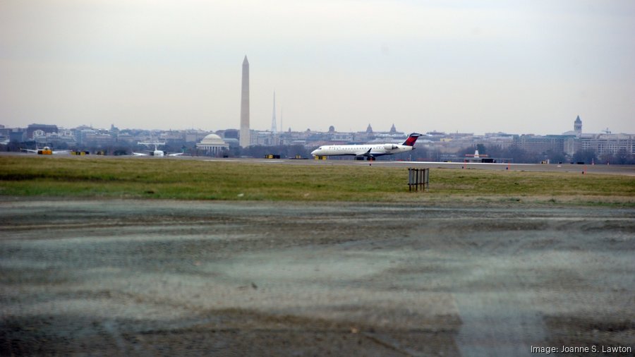 DCA perimeter battle goes on as - Reagannationalview To Dc*900xx4256 2394 0 219 