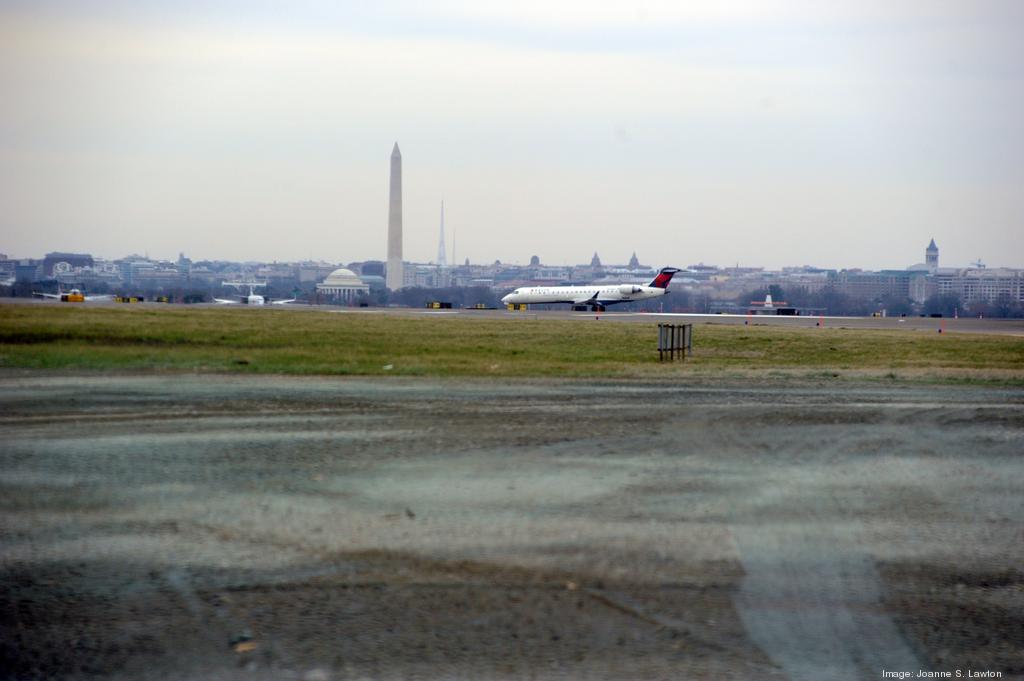 Runway-repaving effort at Reagan National running ahead of schedule -  Gazette Leader