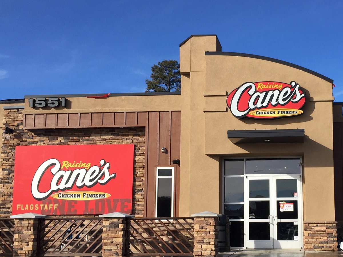 Raising Cane's to Open Southwest Philly Outpost This Summer