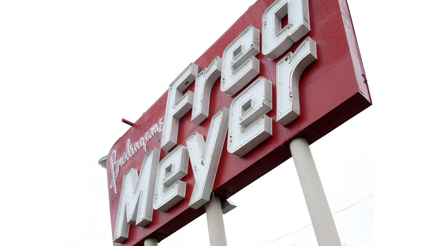 As competition rises, Fred Meyer to offer online grocery ordering from