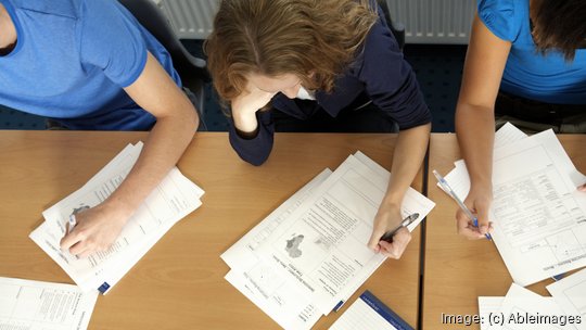 high schoolers taking test THINKSTOCK