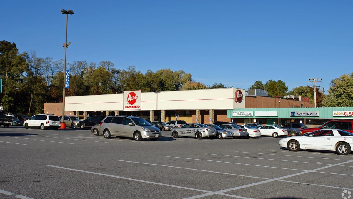 Greenberg Gibbons pays $34.5 million for Reisterstown Shopping Center ...