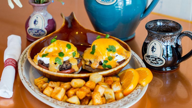 Another Broken Egg Cafe® Debuts a New Look at Three Florida Locations