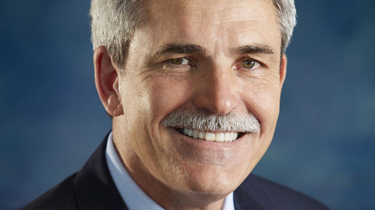 why-the-ceo-of-raymond-james-financial-nyse-rjf-got-a-24-pay-increase-in-2016-tampa-bay-business-journal