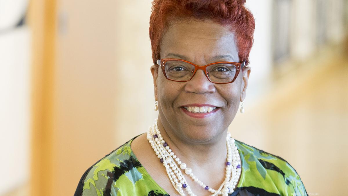 Radio Milwaukee names Danae Davis interim executive director after
