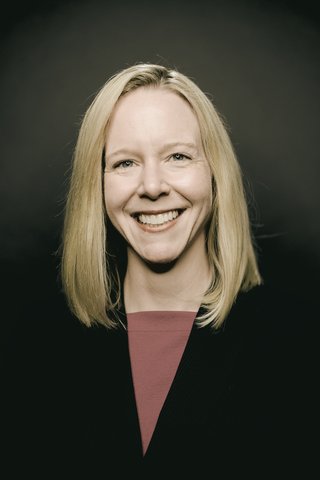 40 Under 40: Colleen Simms - Minneapolis / St. Paul Business Journal