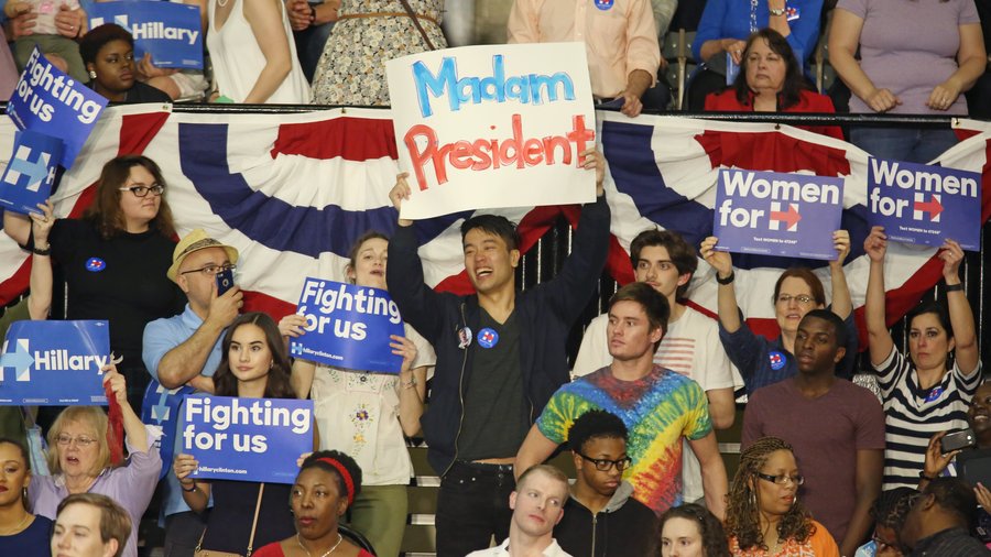 hillary rally mk029