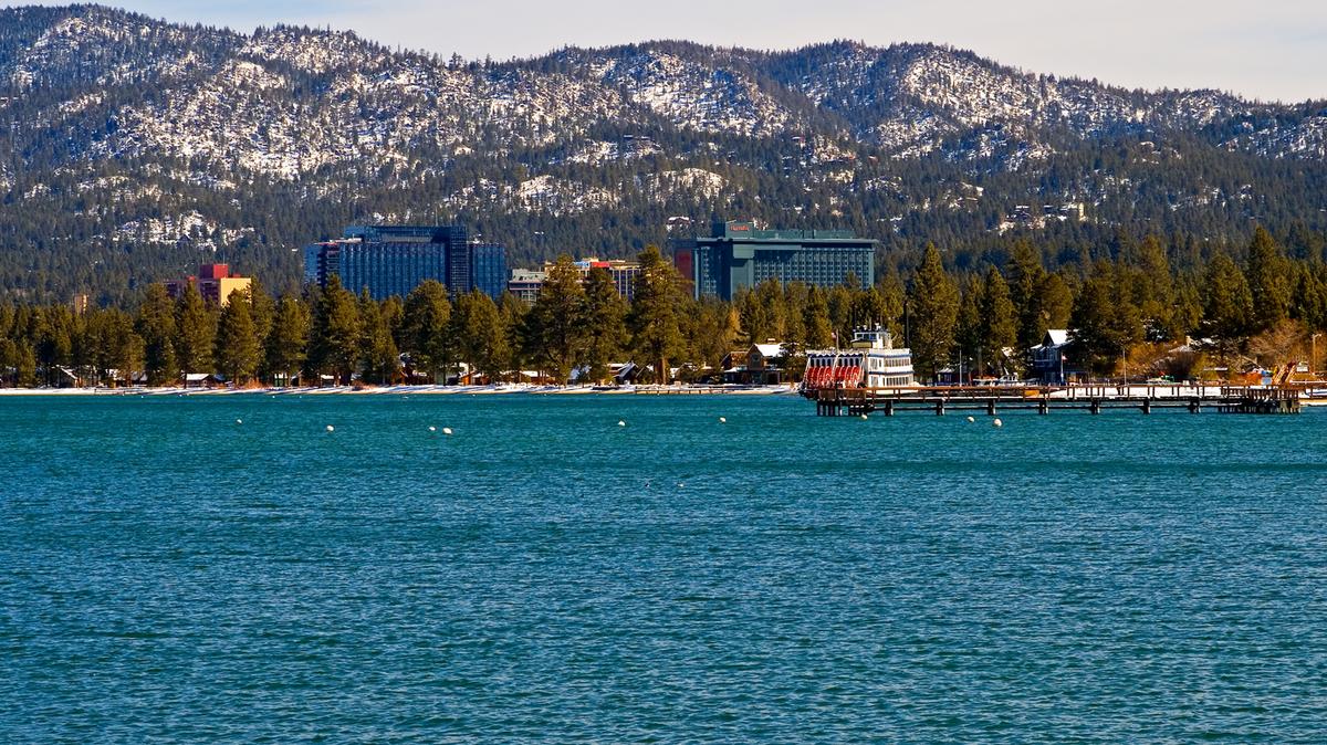 south lake tahoe casino free parking