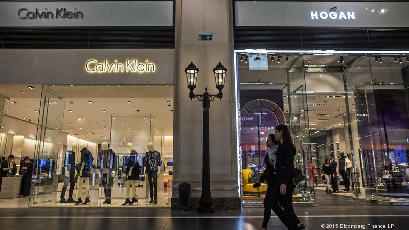 Calvin Klein opts to sell new underwear exclusively through