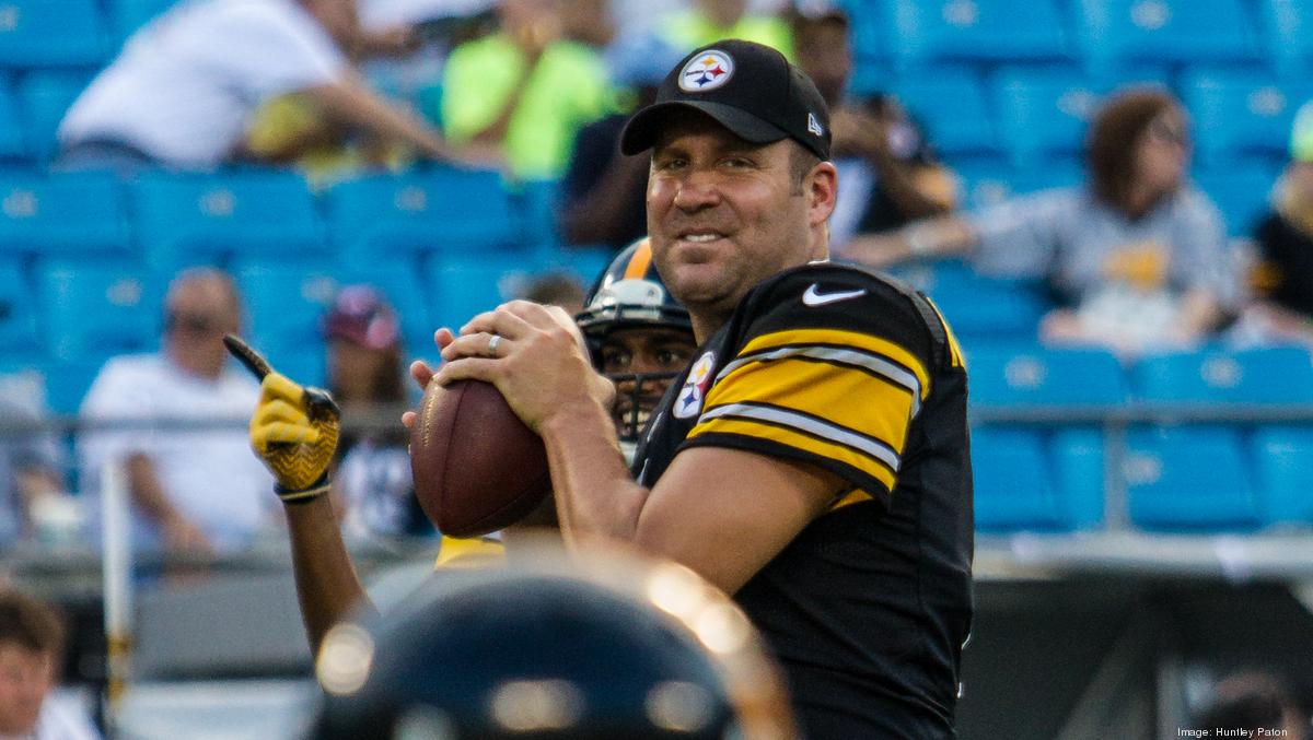 Pittsburgh Steelers Quarterback Ben Roethlisberger and three other team