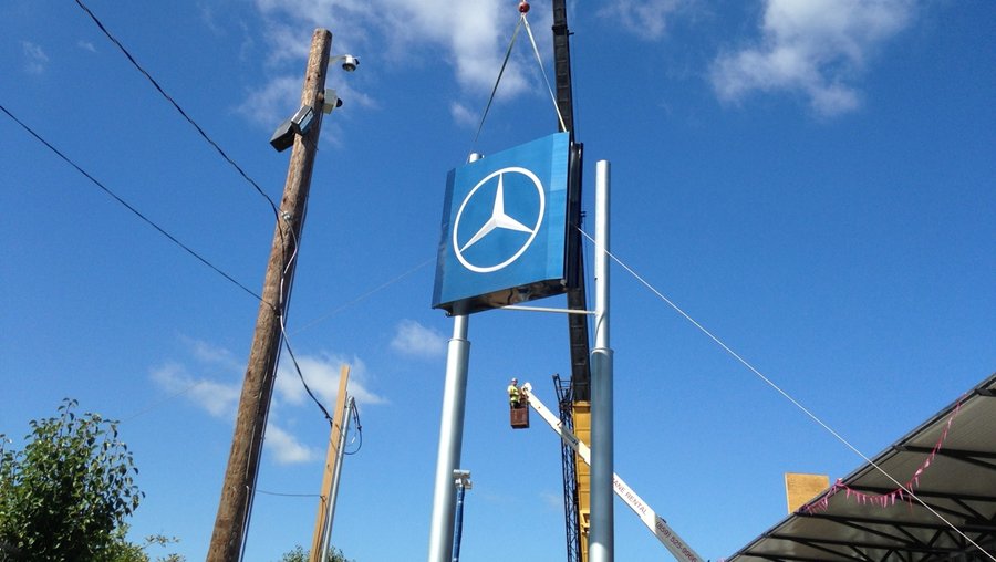 Jeff Wyler Automotive Family buys MercedesBenz of Fort Mitchell