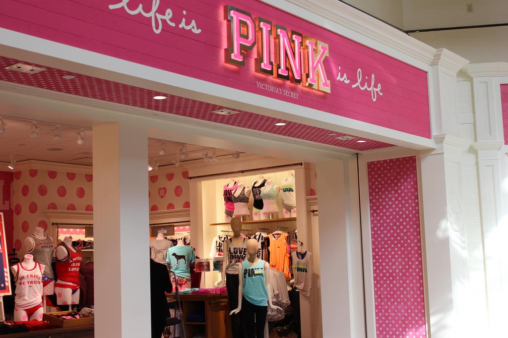 Newest Victoria's Secret store in Hawaii opens at Windward Mall in Kaneohe  - Pacific Business News