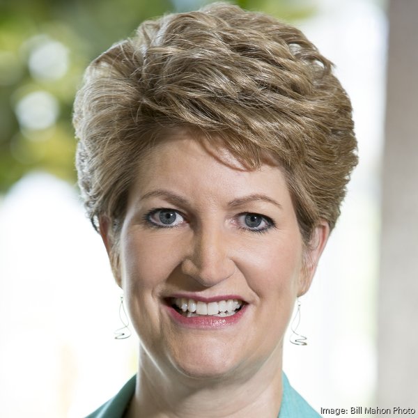 8 reasons small businesses may benefit from working with an insurance