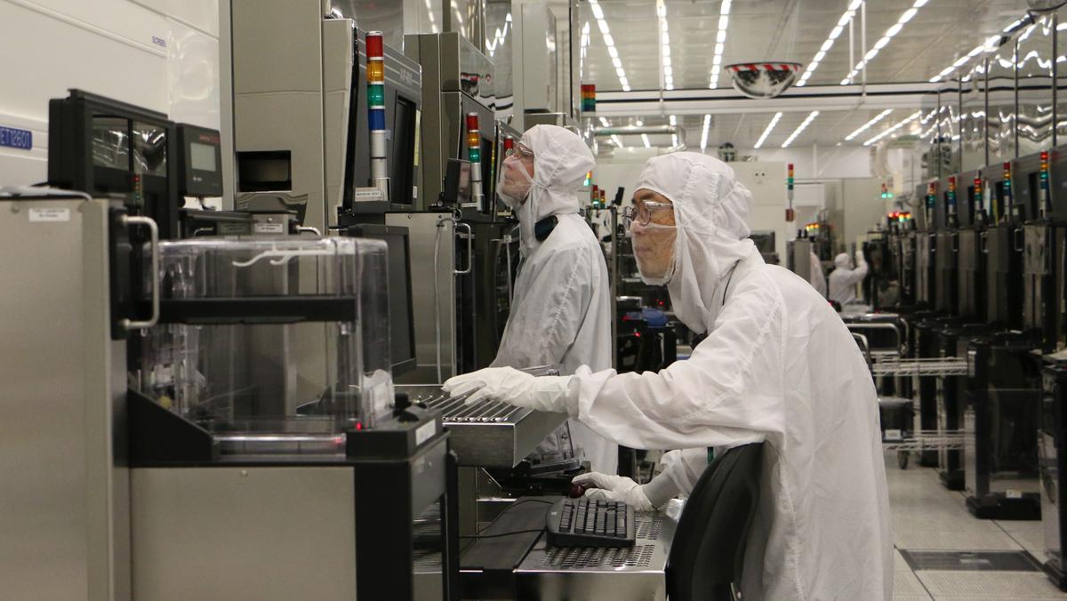 Sale Of East Fishkill Chip Fab A Win Win For Globalfoundries And On Semi Analysts Say Albany Business Review