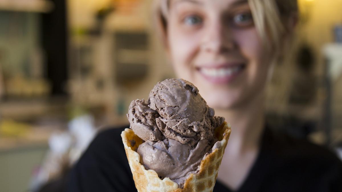 Clementine's Naughty & Nice Creamery opens third store St. Louis